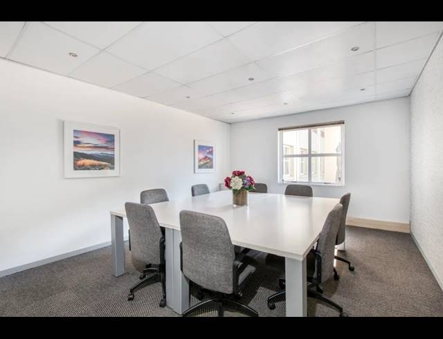 8M² OFFICE TO LET IN BRYANSTON